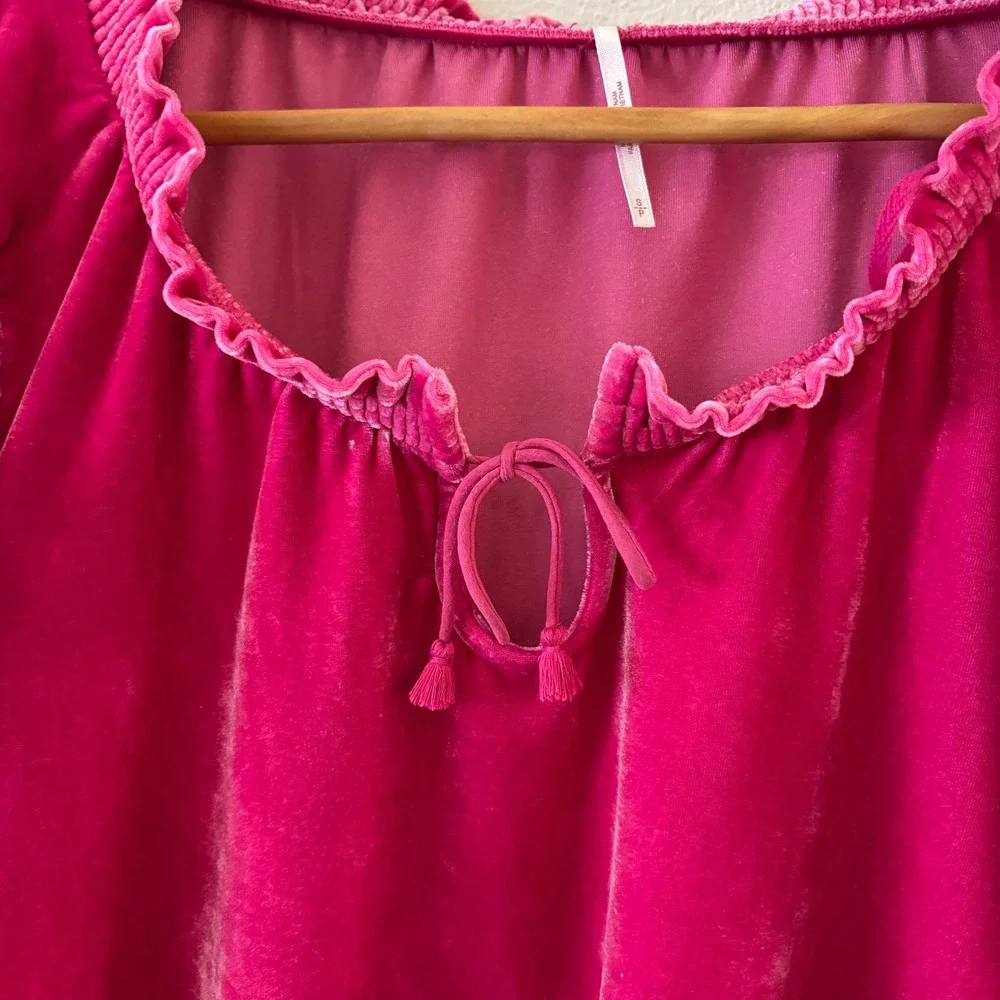 Free People Terese Velvet Top Womens S Fuchsia Pink Puff Sleeve Ruffle Boho